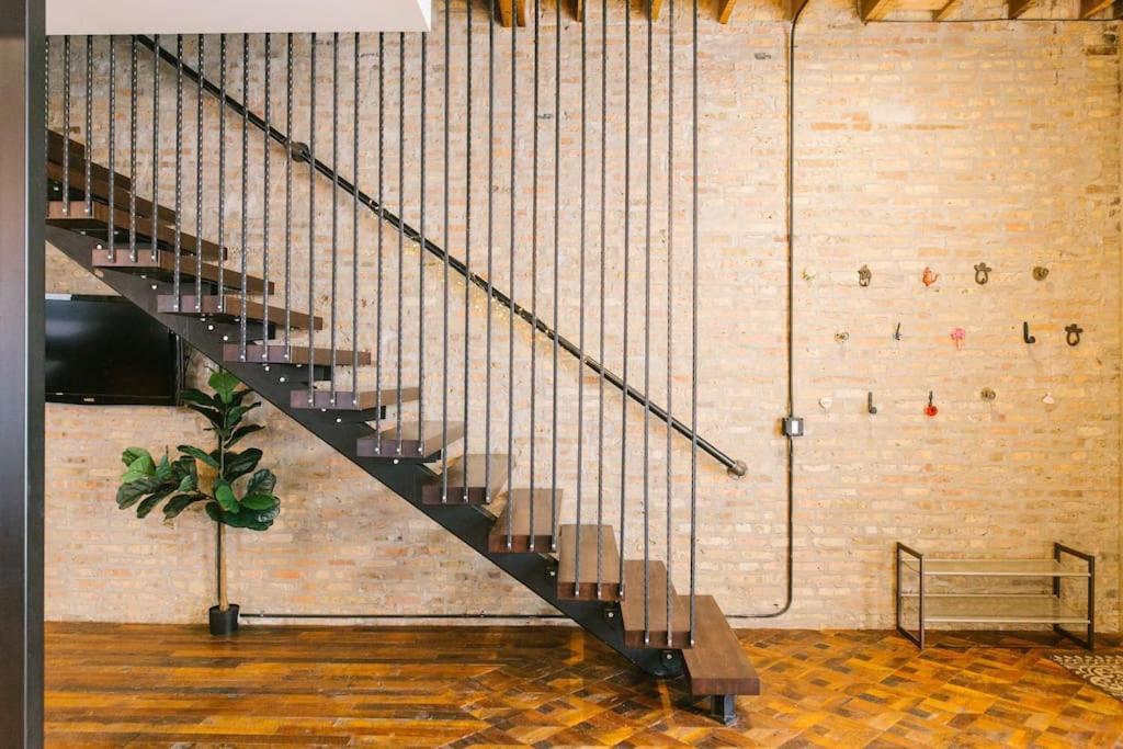 Chicago Mid-Century Gem Steps From United Center Villa Dış mekan fotoğraf